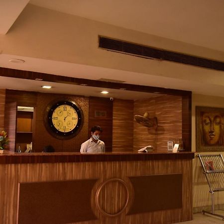 Hotel Sanjog International أمريتسار المظهر الخارجي الصورة