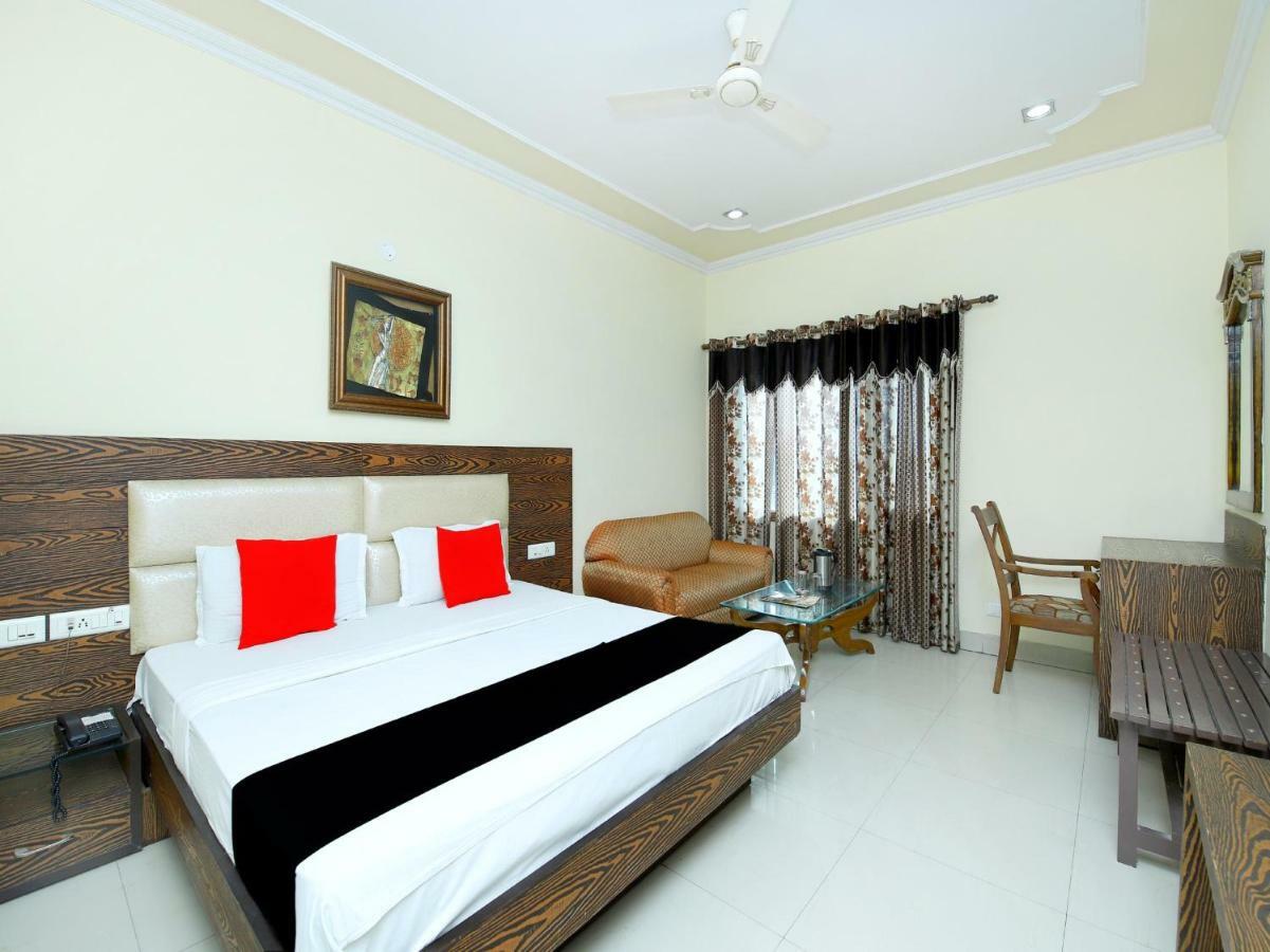Hotel Sanjog International أمريتسار المظهر الخارجي الصورة