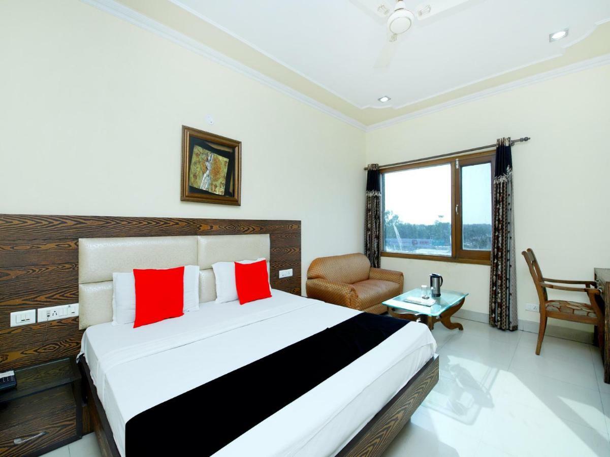 Hotel Sanjog International أمريتسار المظهر الخارجي الصورة