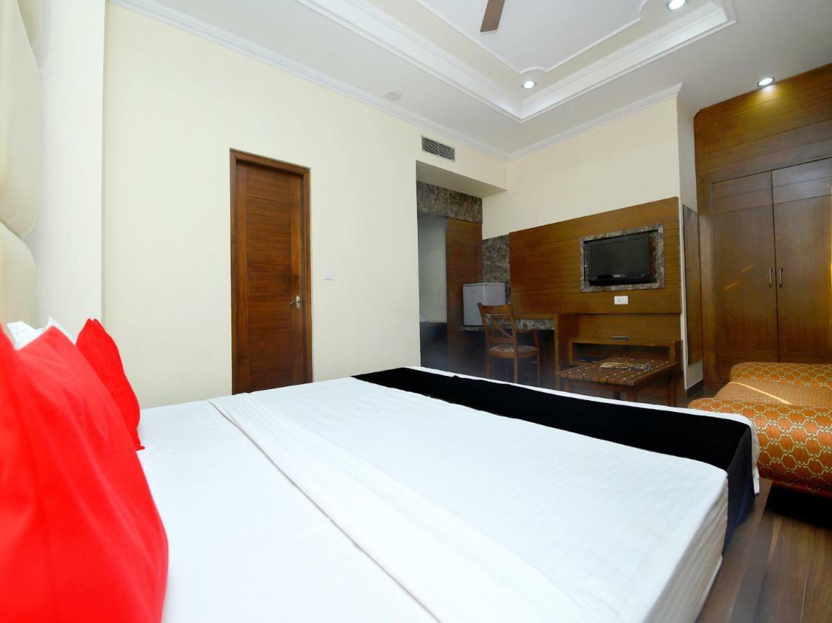 Hotel Sanjog International أمريتسار المظهر الخارجي الصورة